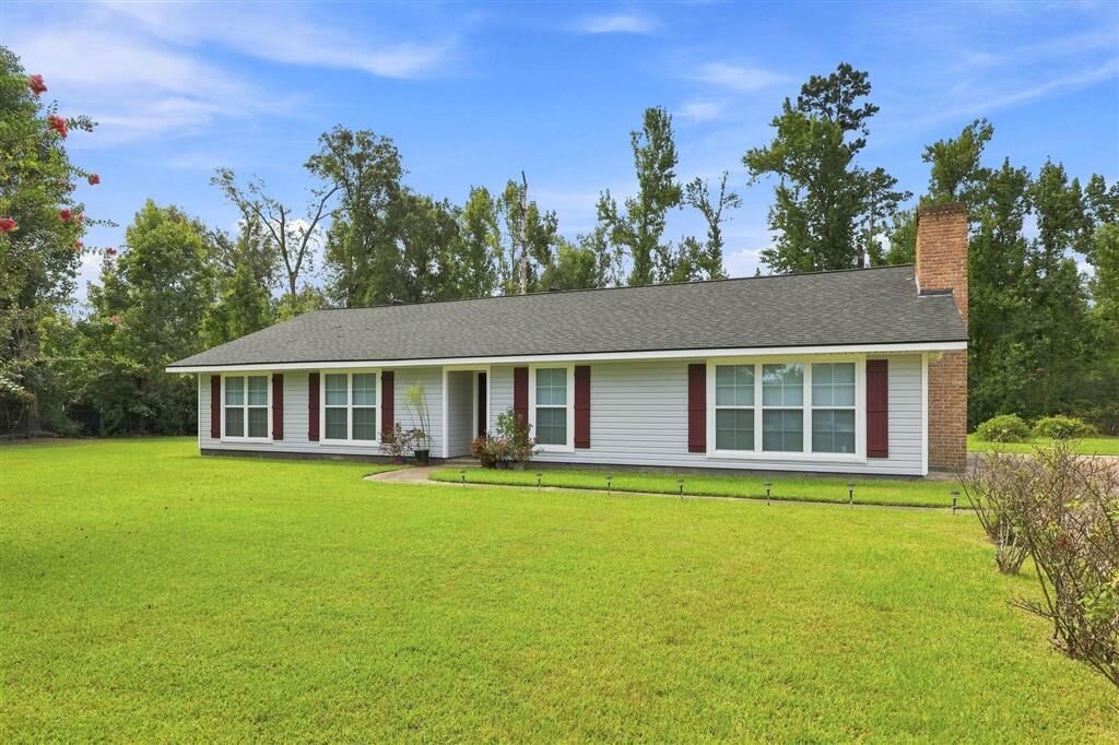 Property Photo: 267 Joshua Lane LA 70611-0000