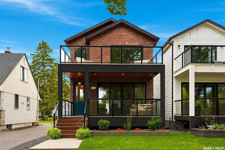 Property Photo: 1172A Spadina Crescent E SK S7K 3H8