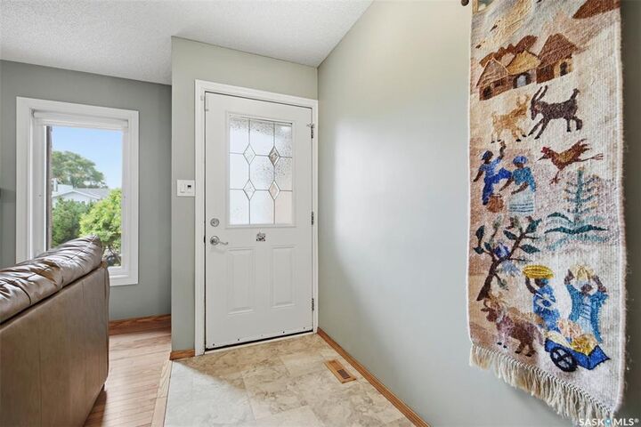 Property Photo:  351 Marcotte Crescent  SK S7K 7N9 