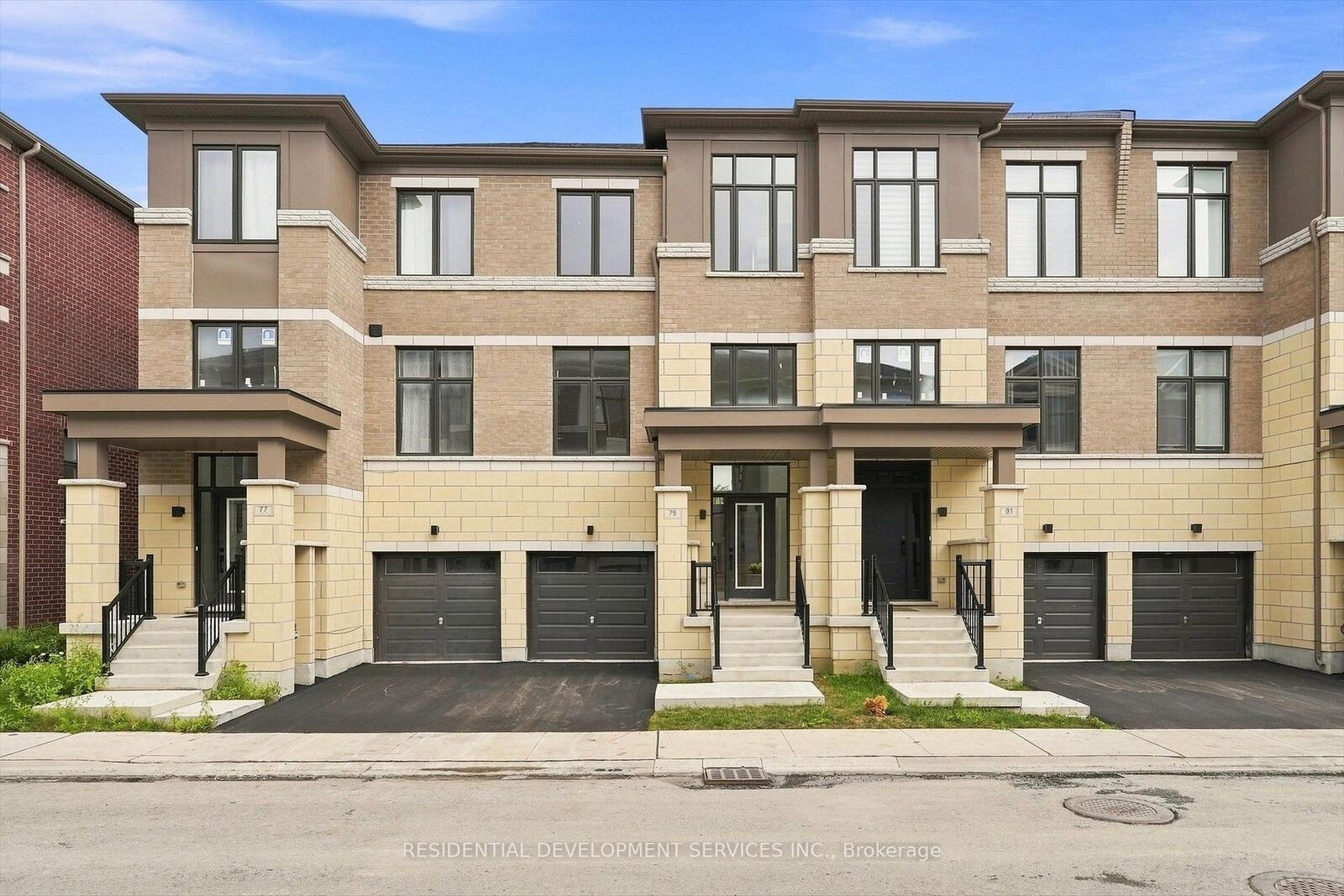 Property Photo: 79 Millman Lane ON L4S 0P8