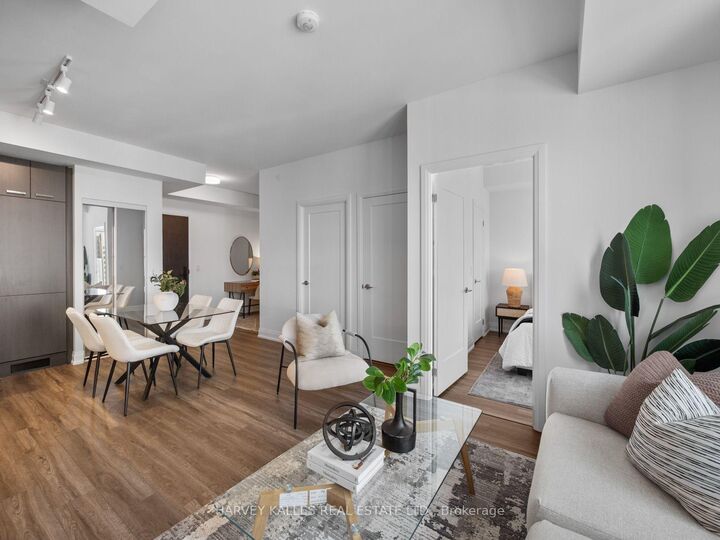 Property Photo: 20 Soudan Avenue 3609 ON M4S 0E2