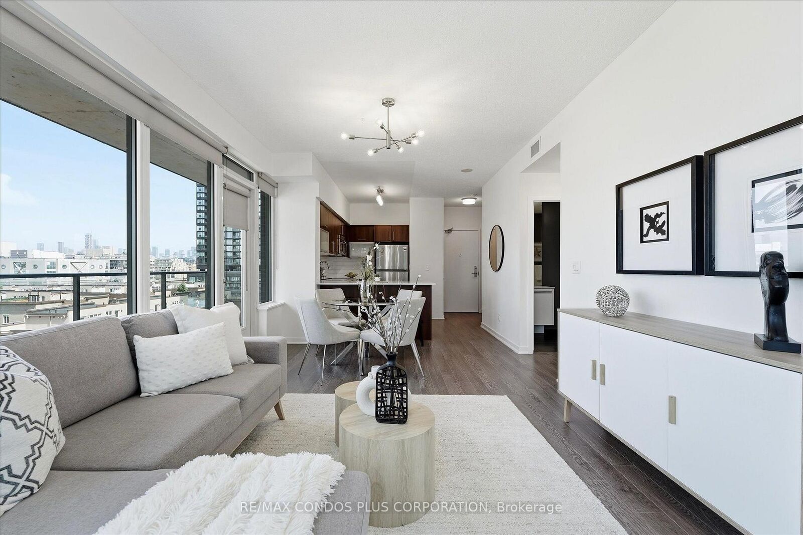 Property Photo:  55 East Liberty Street 702  ON M6K 3P9 
