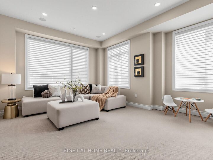 88 Crimson Forest Drive — photo 1