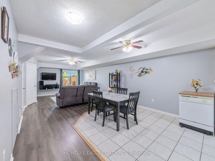 Property Photo: 235 Ferndale Drive S 13 ON L4N 0T6