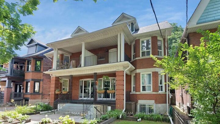 Property Photo:  7 Thornburn Avenue 101  ON M6K 1C4 