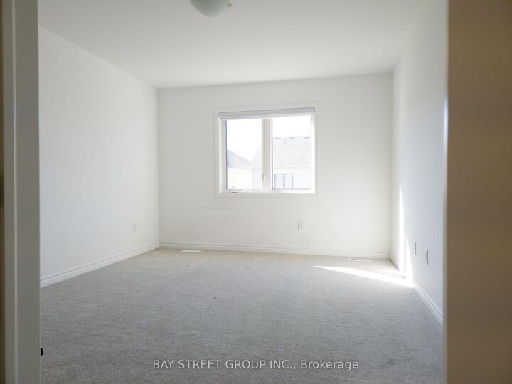Property Photo:  48 Histand Trail  ON N2R 0S2 