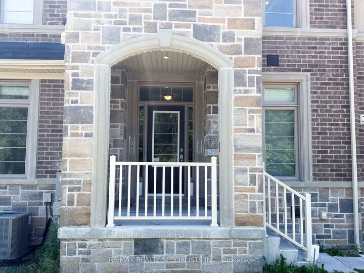 Property Photo: 380 Rivermont Road ON L6Y 6H7