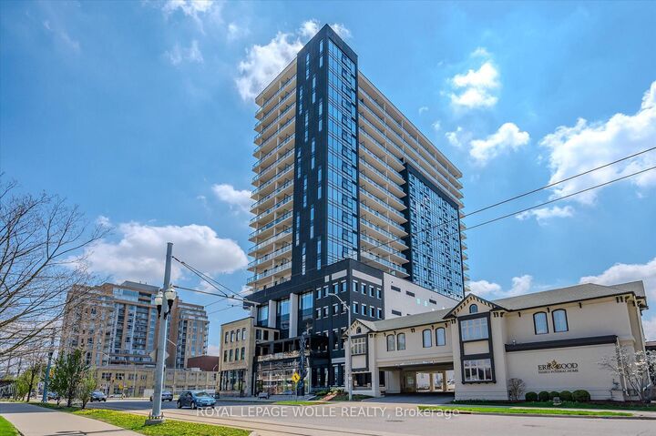 Property Photo:  181 King Street S 4  ON N2J 0E7 