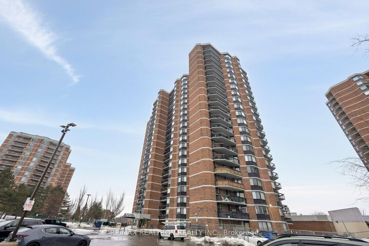 Property Photo: 236 Albion Road 903 ON M9W 6A6