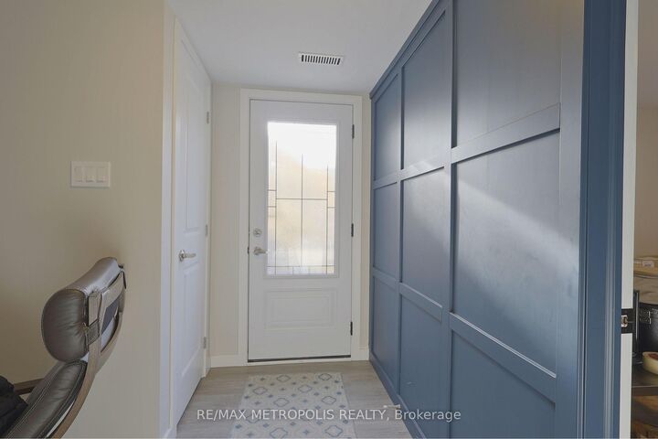 Property Photo:  1217 Norman Court Lower  ON L1H 7X2 