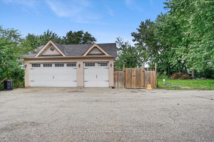 Property Photo: 8159 Eighth Line ON L7G 4S5