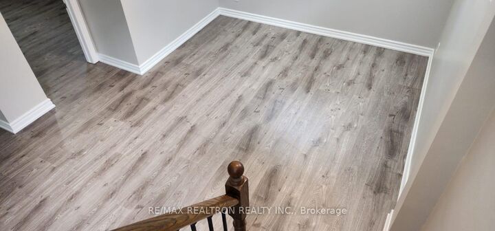 Property Photo:  70 Clementine Square Bsmnt  ON M1G 2V7 