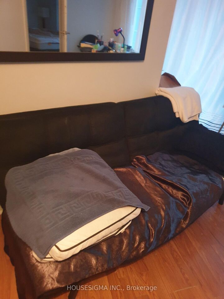 Photo de la propriété:  200 Victoria Street 1010  ON M5B 1V8 