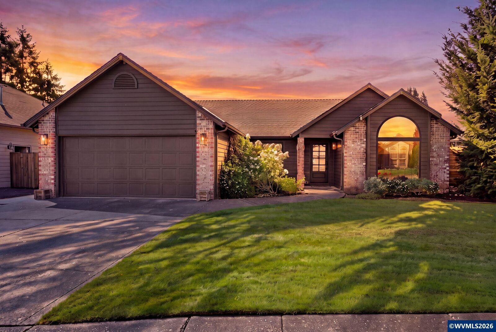 Property Photo:  2666 Tahoe Av SE  OR 97306 