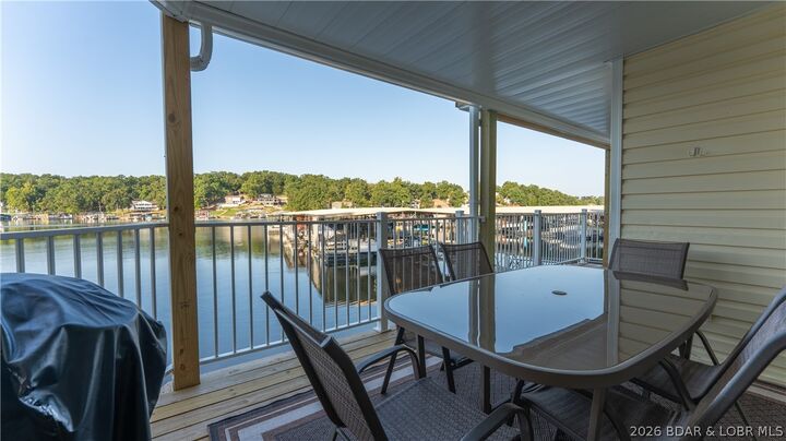 Property Photo: 1481 Ledges Drive 112 MO 65065