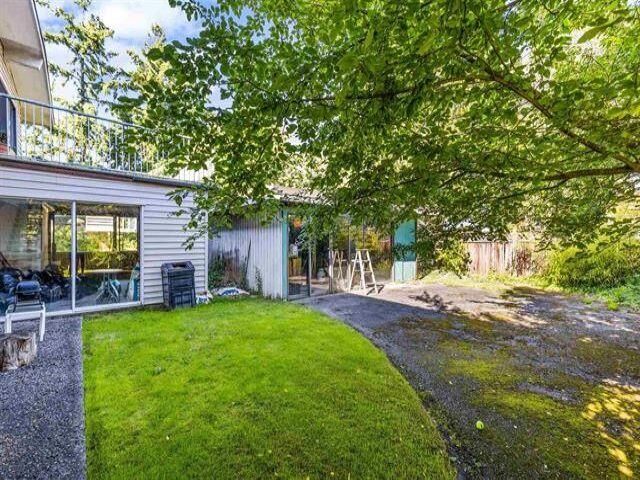 Property Photo:  5193 N Whitworth Crescent B  BC V4K 1B1 