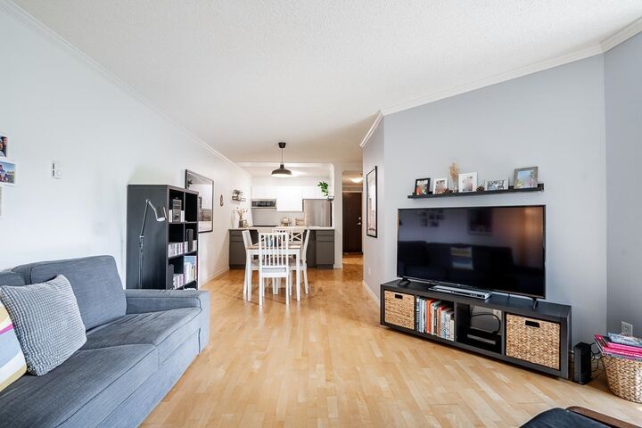 Property Photo: 1510 W 1st Avenue 303 BC V6J 4S3