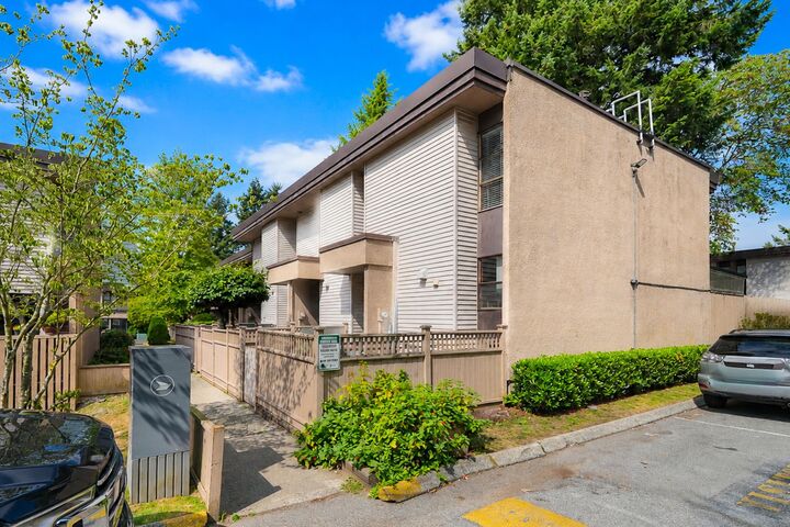 13795 102 Avenue 36 — photo 1