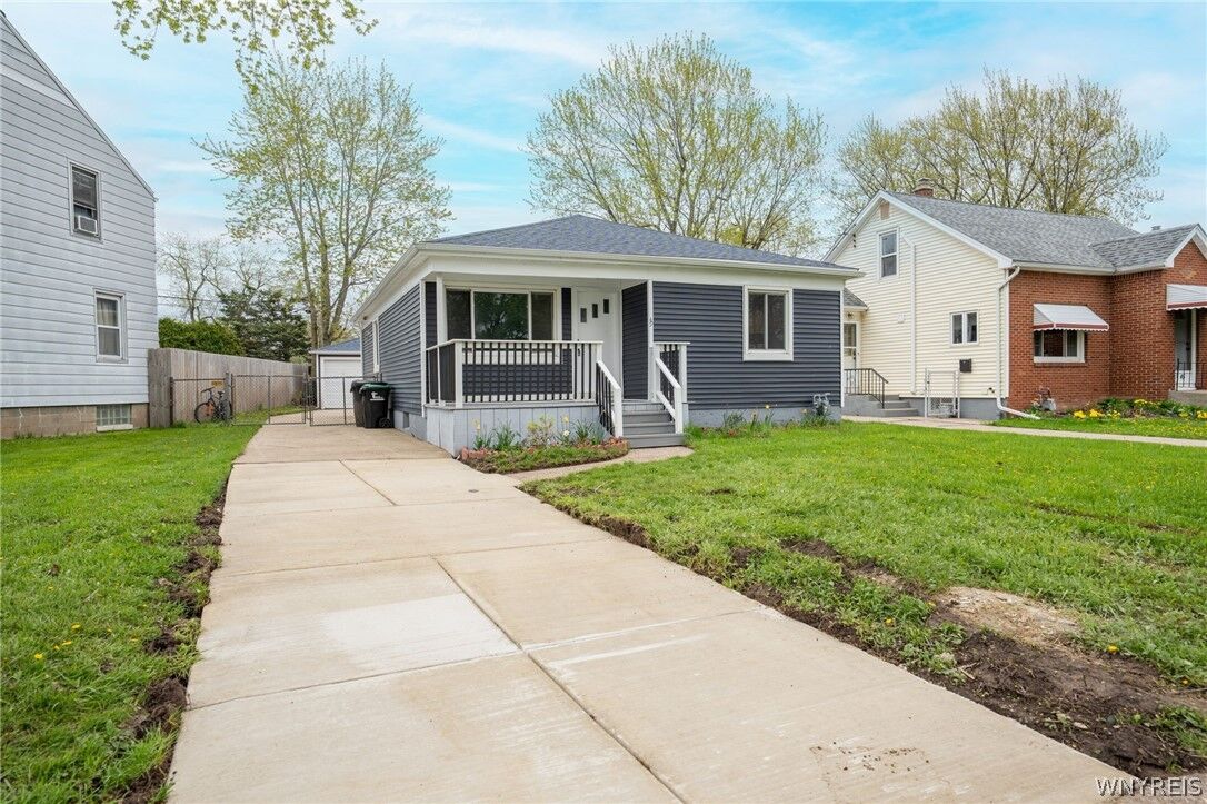 Property Photo:  49 Fairfield Avenue  NY 14223 