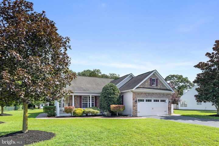Property Photo:  23110 Pine Run  DE 19966 