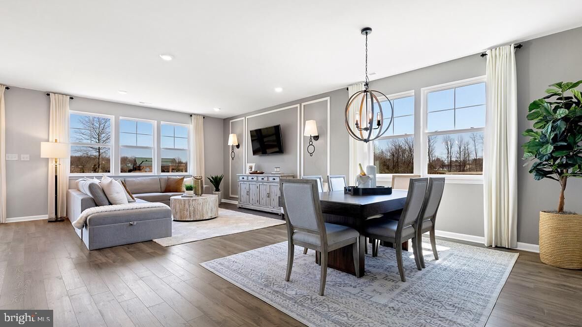 Property Photo:  16 Norwich Lane  NJ 08057 