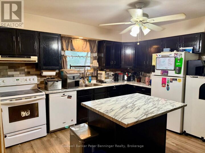 Property Photo:  672 21st Avenue  ON N4N 3L2 