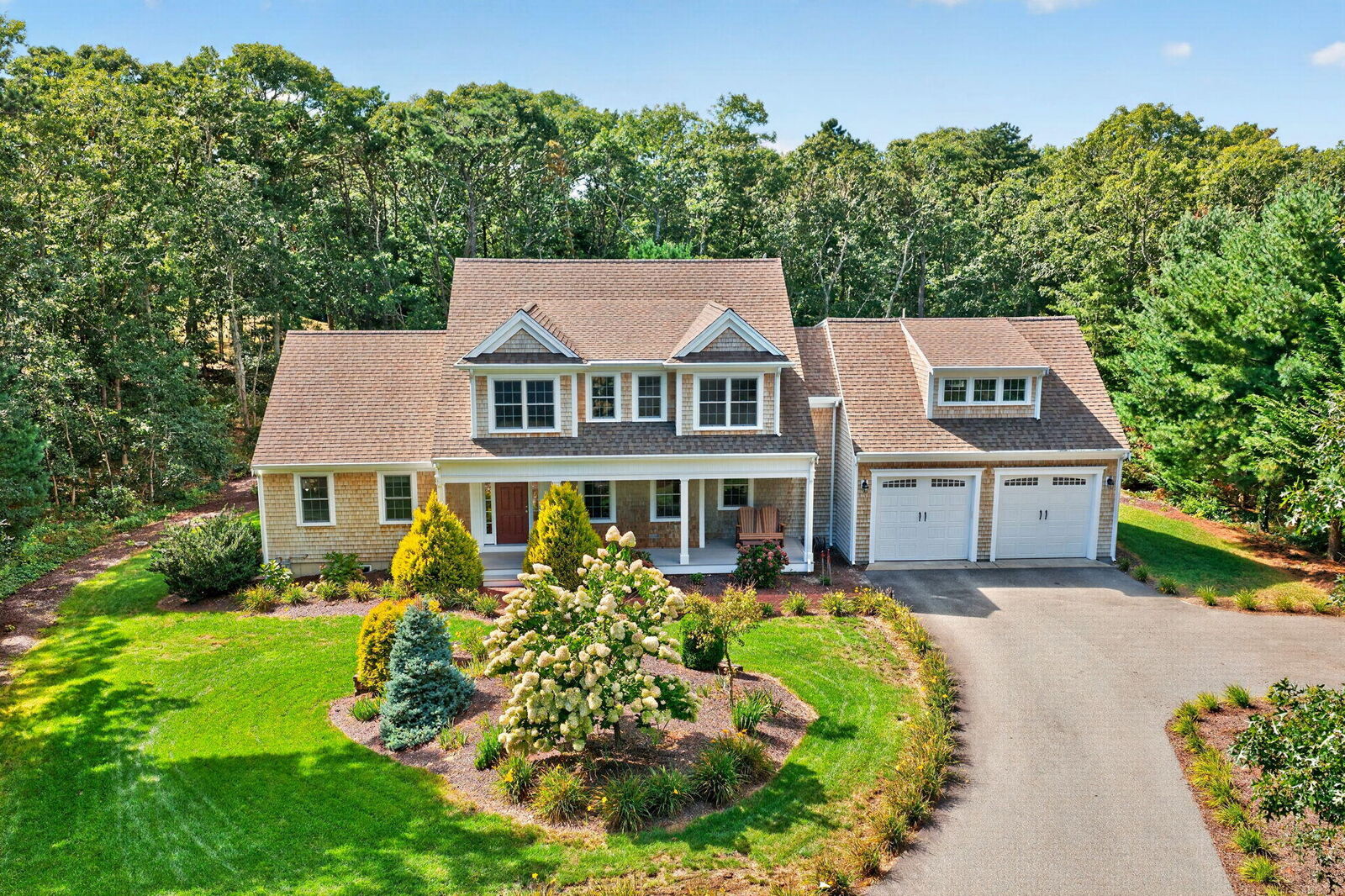Property Photo:  5 Cliffs Way  MA 02645 