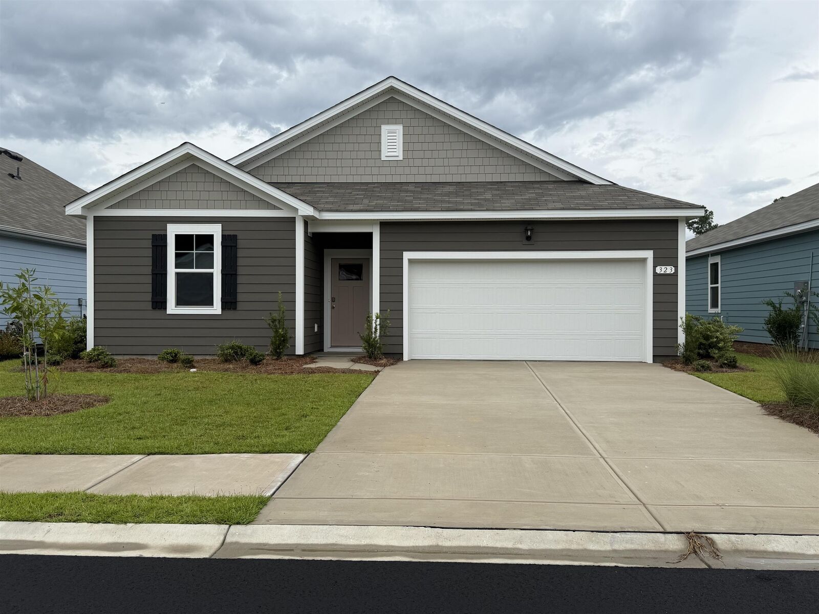 Property Photo: 323 Ridley St SC 29568