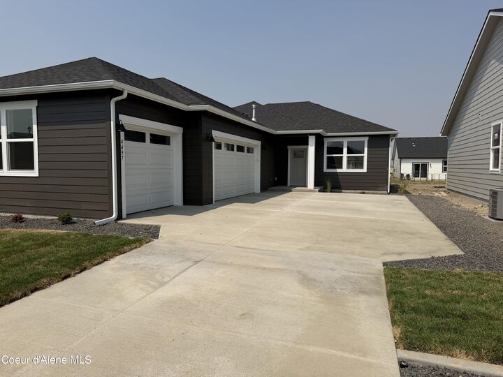 Property Photo:  4497 E Rare Fox Ave  ID 83854 