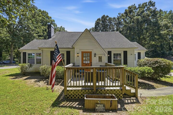 Property Photo: 1901 Linwood Road NC 28052