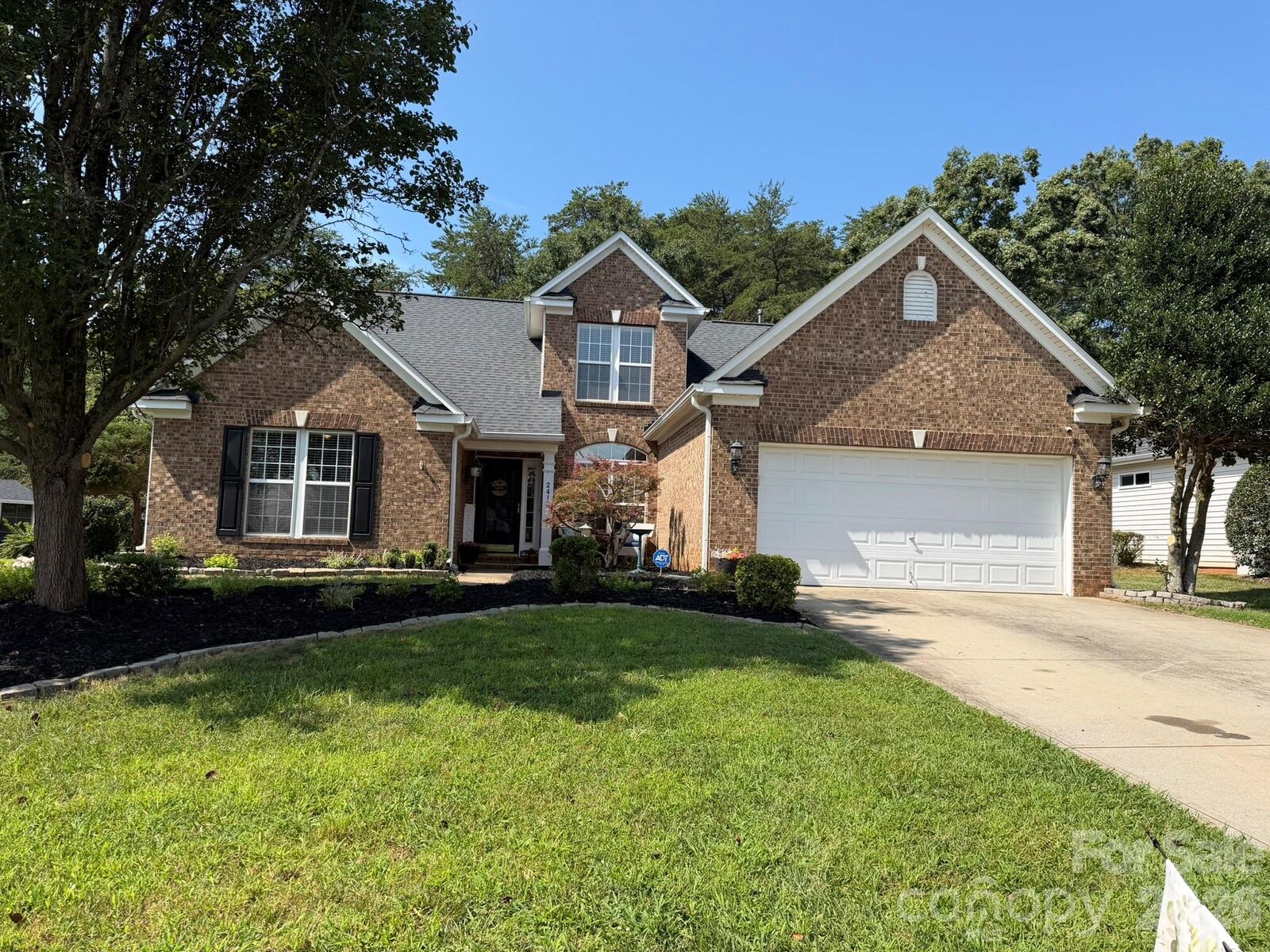 Property Photo:  2413 Smith Cove Road  NC 28037 