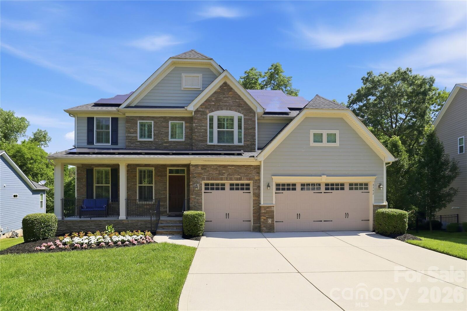 Property Photo: 4742 Phifer Crest Court NC 28226