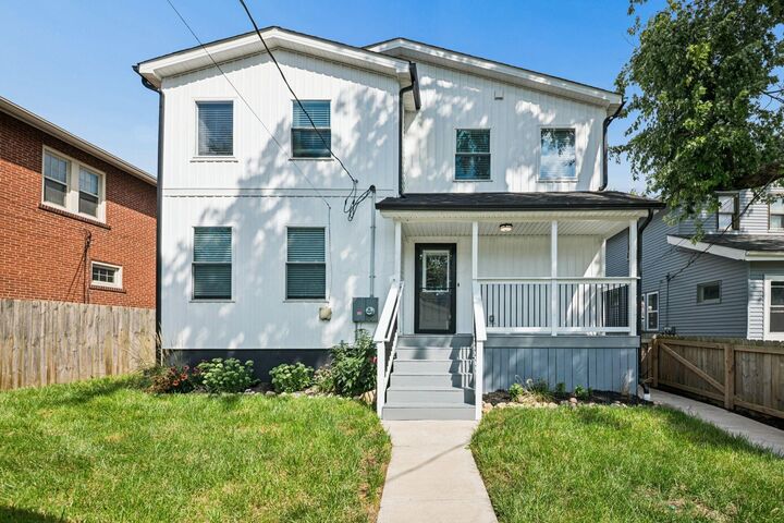 Property Photo: 829 Thomas Road OH 43212