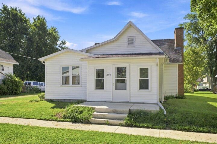 Property Photo:  344 State  OH 43358 