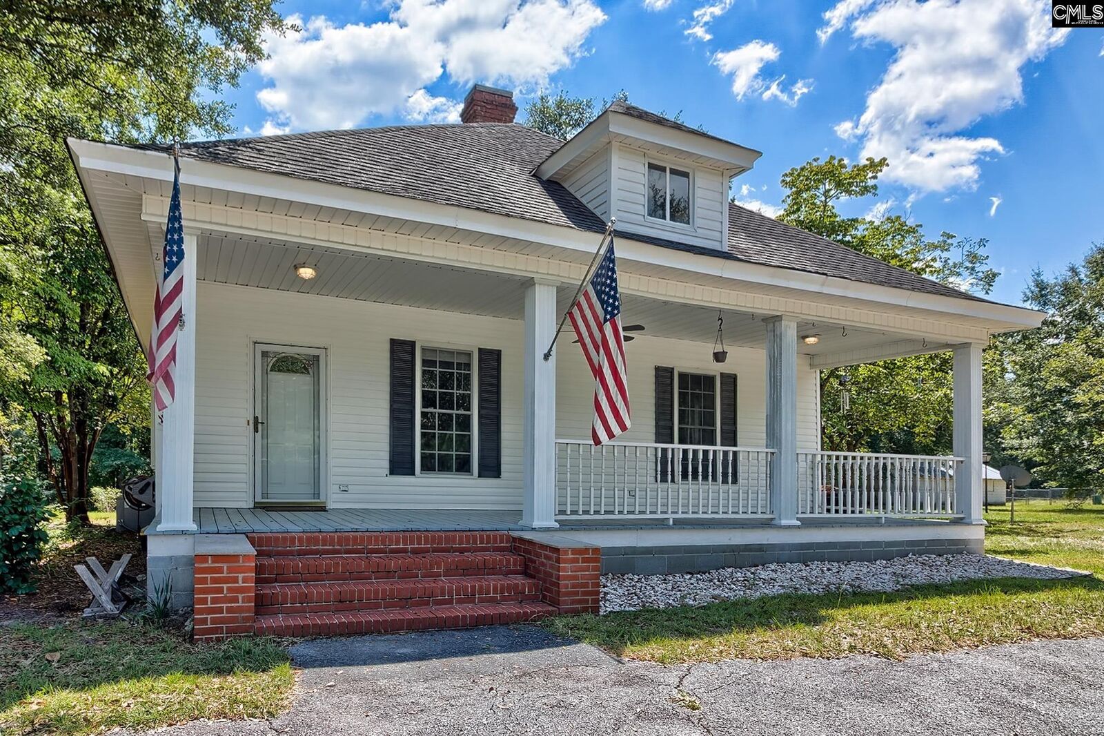 Property Photo:  913 Old Stagecoach  SC 29020 
