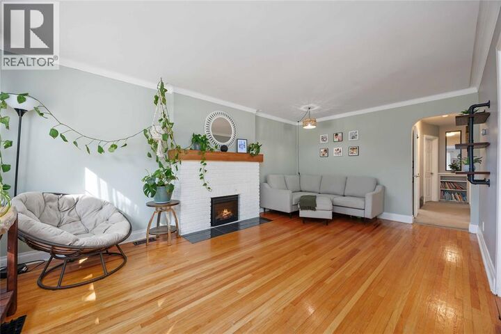 Property Photo: 252 Maria Street ON N7T 4T3
