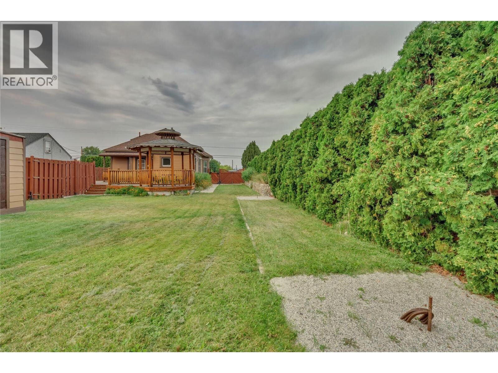 Property Photo:  10511 Elliott Street  BC V0H 1Z2 