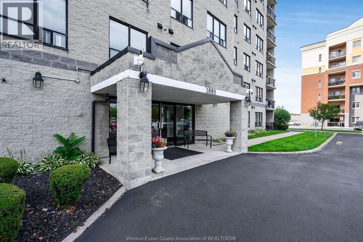 Property Photo:  1885 Normandy Street 502  ON N9H 1P9 