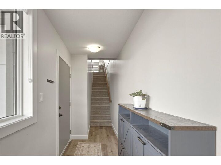 Property Photo:  3405 16 Avenue 1  BC V1T 1A7 