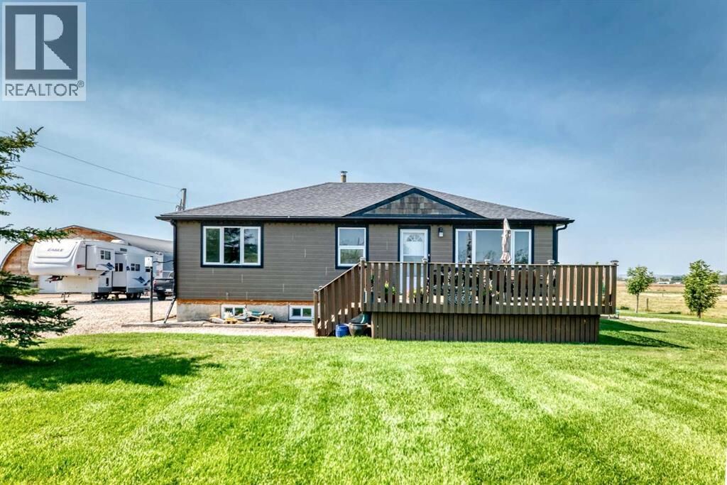 Property Photo:  224004 Range Road 233  AB T0J 1N0 