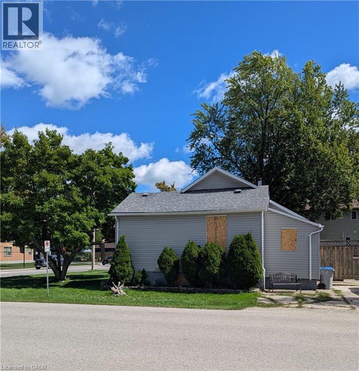 Property Photo:  608 Main Street East  ON N4W 2C7 