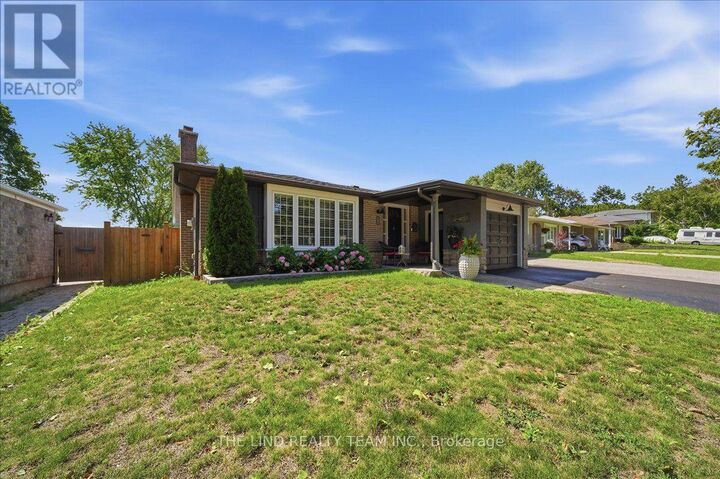 Property Photo:  163 Orchard Heights Boulevard  ON L4G 3A3 