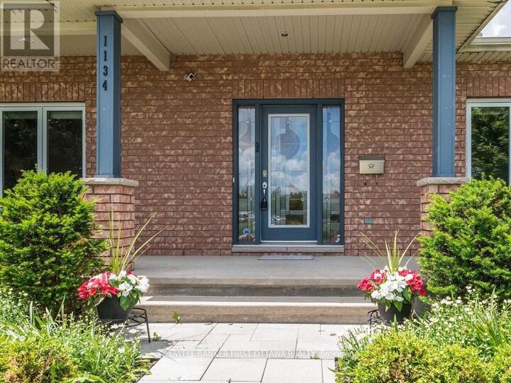 Photo de la propriété: 1134 Stittsville Main Street ON K2S 0B9