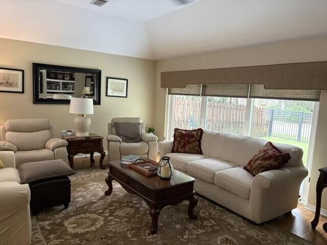 Property Photo:  4180 White Tail Circle  FL 32578 