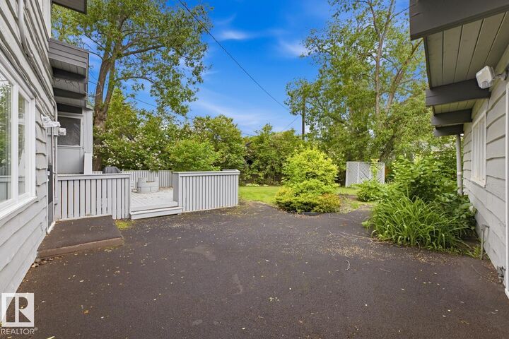 Property Photo: 7508 139 Street NW AB T5R 0E8
