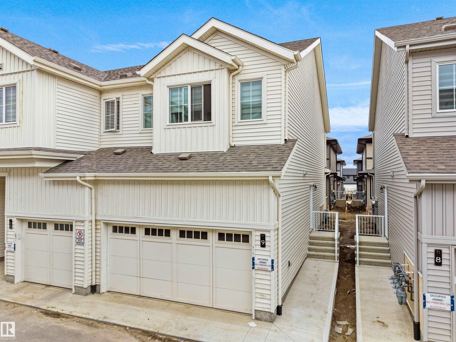 Property Photo:  7110 Keswick Common SW 9  AB T6W 5P7 