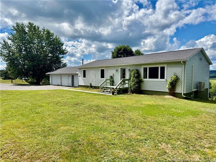 Property Photo: 376 Kennebecasis River Road NB E5N 6P3