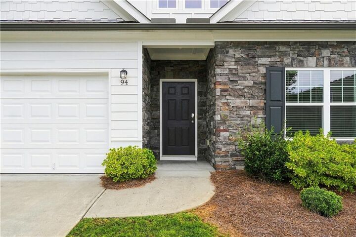 Property Photo: 94 Sanctuary Place GA 30143