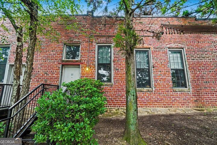 Property Photo:  644 Wells Street SW 2A  GA 30310 