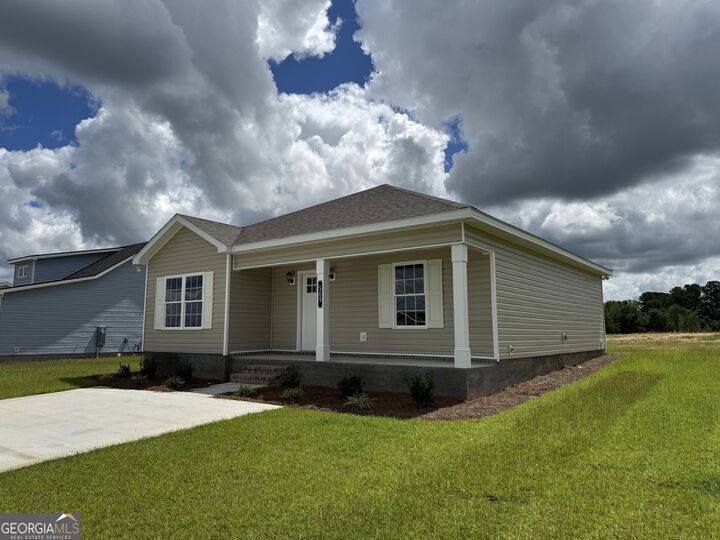 Property Photo: 509 Nickies Way GA 30458